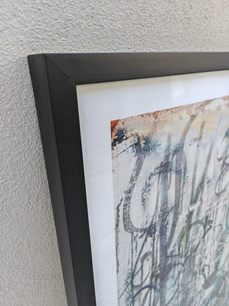 Fine art prints by Kende on Hahnemühle 308 gsm paper — limited editions