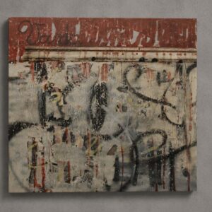 Parte del ciclo Graffiti History, quest’opera di 100 × 100 cm su legno appartiene a una serie modulare concepita come genealogia visiva della scrittura europea. Ogni pannello sviluppa una propria autonomia compositiva pur mantenendo continuità con la narrazione complessiva della serie attraverso ritmo, segno e materia. Realizzata nel 2010 in tecnica mista su legno, l’opera si trova oggi in una collezione privata.