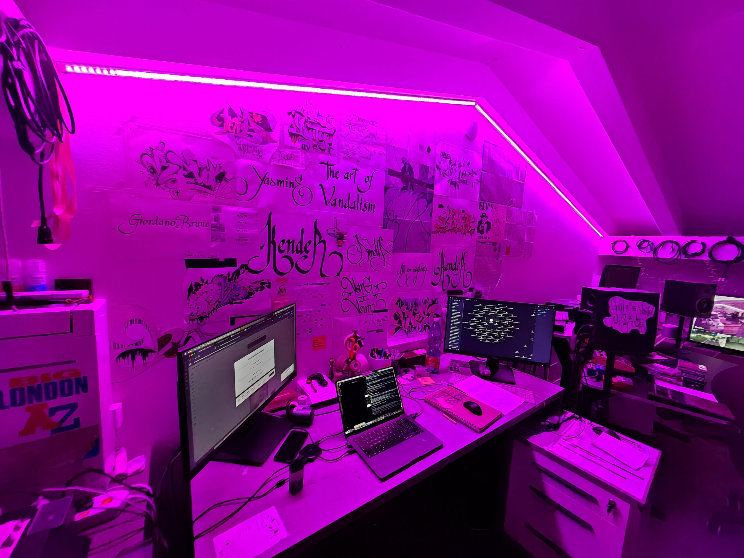 Dettaglio dello studio di Kende