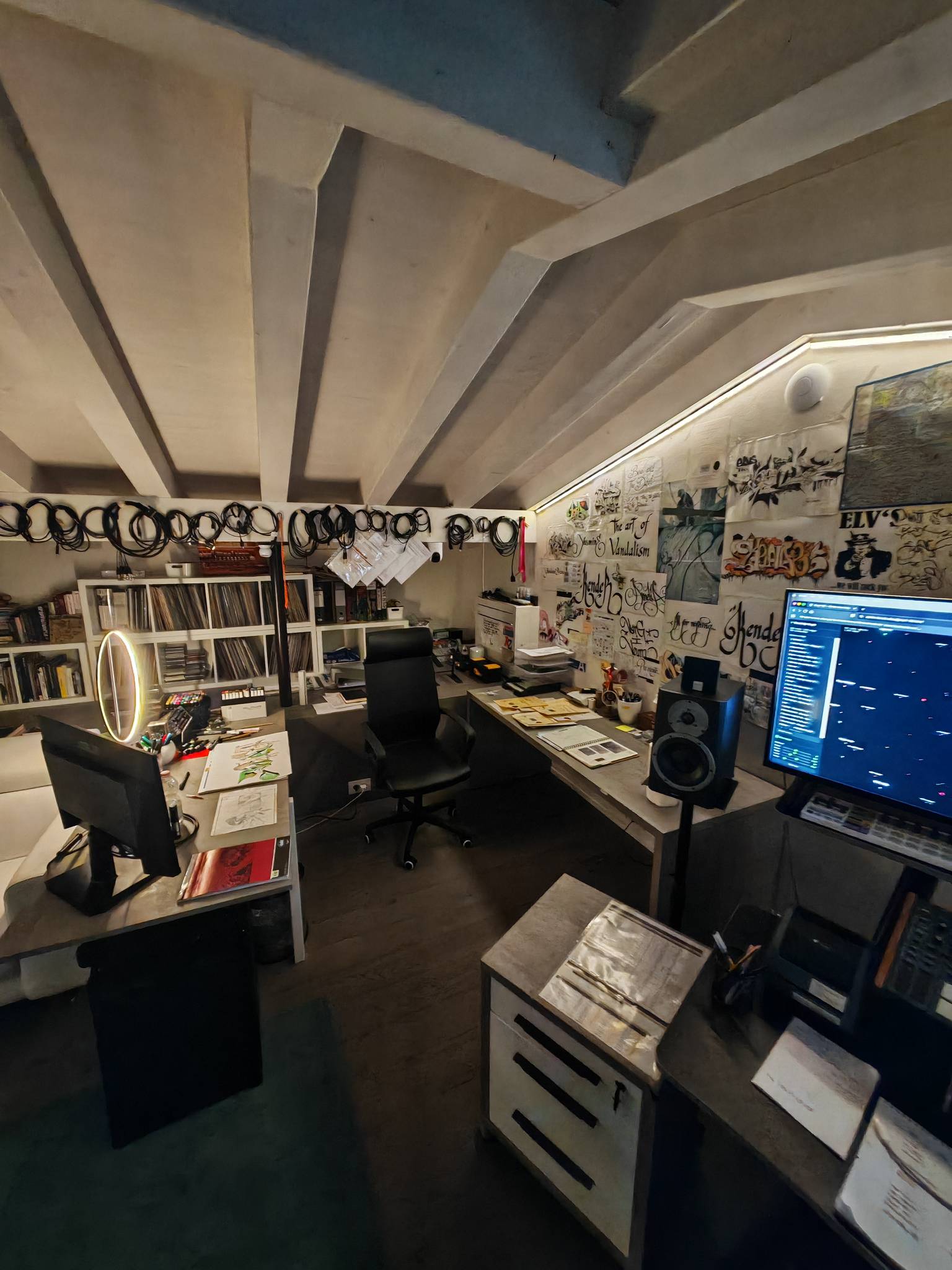 Dettaglio dello studio di Kende